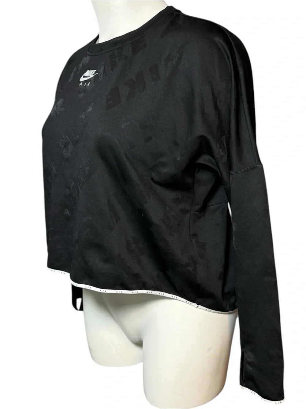 Nike Air Dri-FIT Cropped Long Sleeve Top Black Jacquard Logo 2X